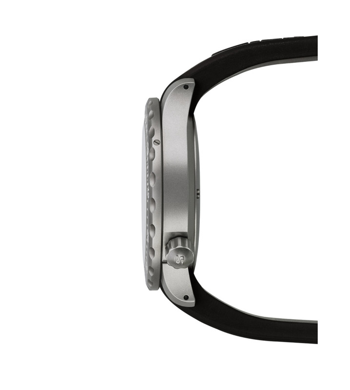 2D1913E6-47CB-4D75-810D-E73D9B322B7E