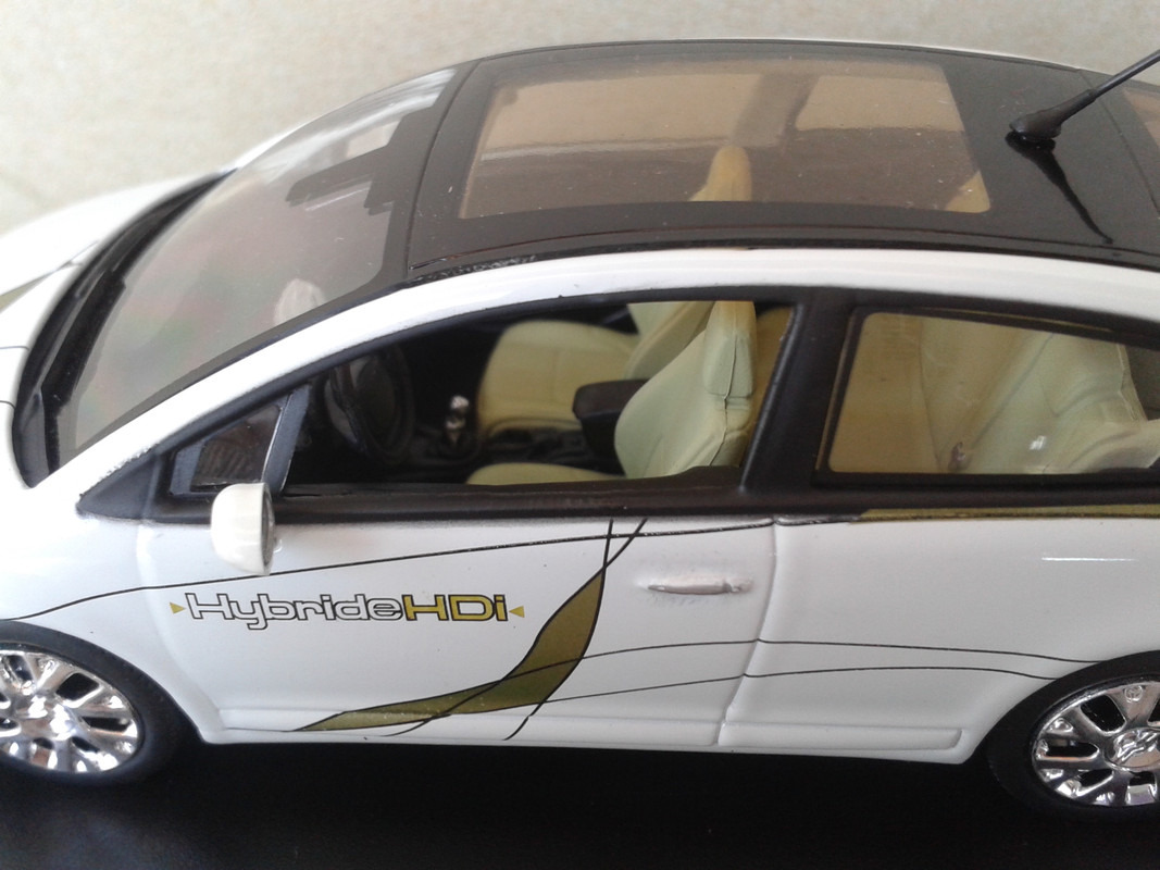 2006 Citroën C4 Hybride HDi (Norev-Altaya) (10)