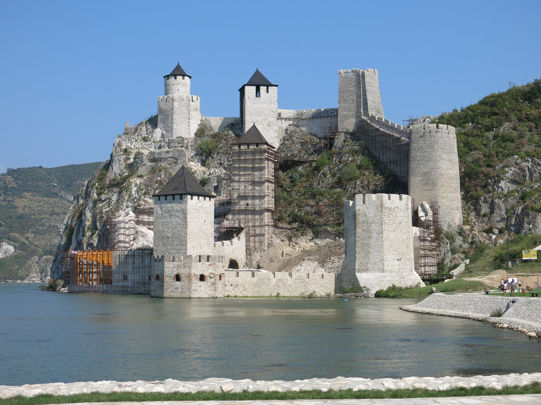 Golubac (Flickr)