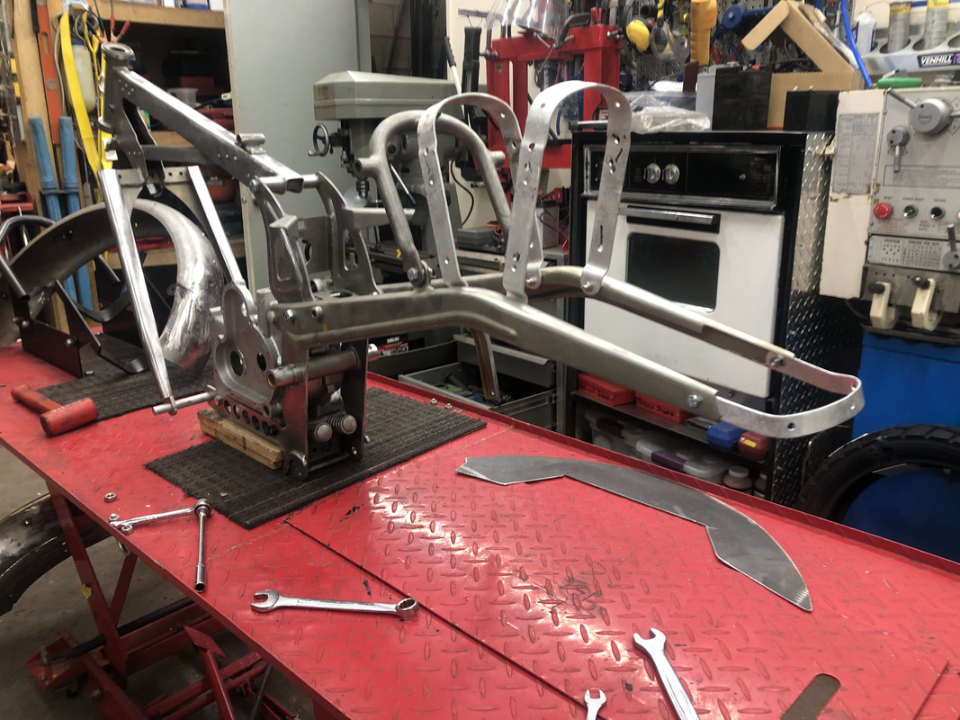 BDF06A54-5385-4D6C-8A1B-4CFFCCFE3AD9