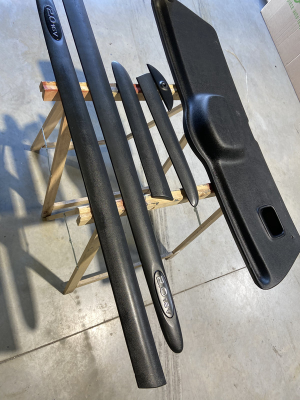 ACDF50E0-D7BA-43F5-A2F9-E4A707C0688C