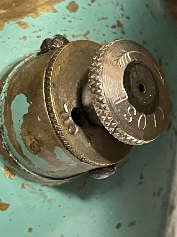 FEF0C5D1-C7F8-4155-8DAB-CD87A21E4B5F