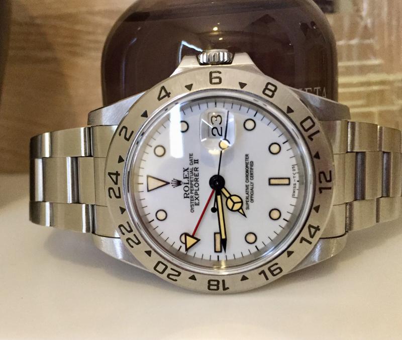 EXPLORER II 16570 : typologie des cadrans... - Page 2 IMG-9886