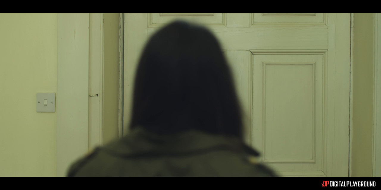 Yasmina Khan Frances Bentley - Ghosted - Episode 1 - DIGITALPLAYGROUND.mp4.0002