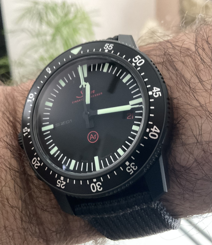 5D62878D-113D-4DA4-87E1-741EED0306F6