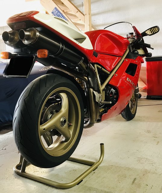 90C811E7-ADC9-4E86-AD3A-5E5810917181