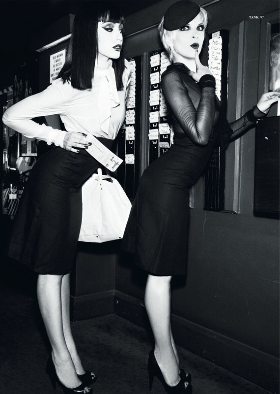 http://leclownlyrique.files.wordpress.com/2011/03/the-girls-of-crazy-horse-by-ellen-von-unwerth-fortank-summer-2010.jpg