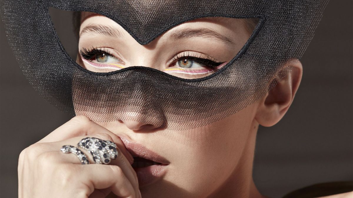 bella-hadid-in-harper-s-bazaar-magazine-june-july-2018-0