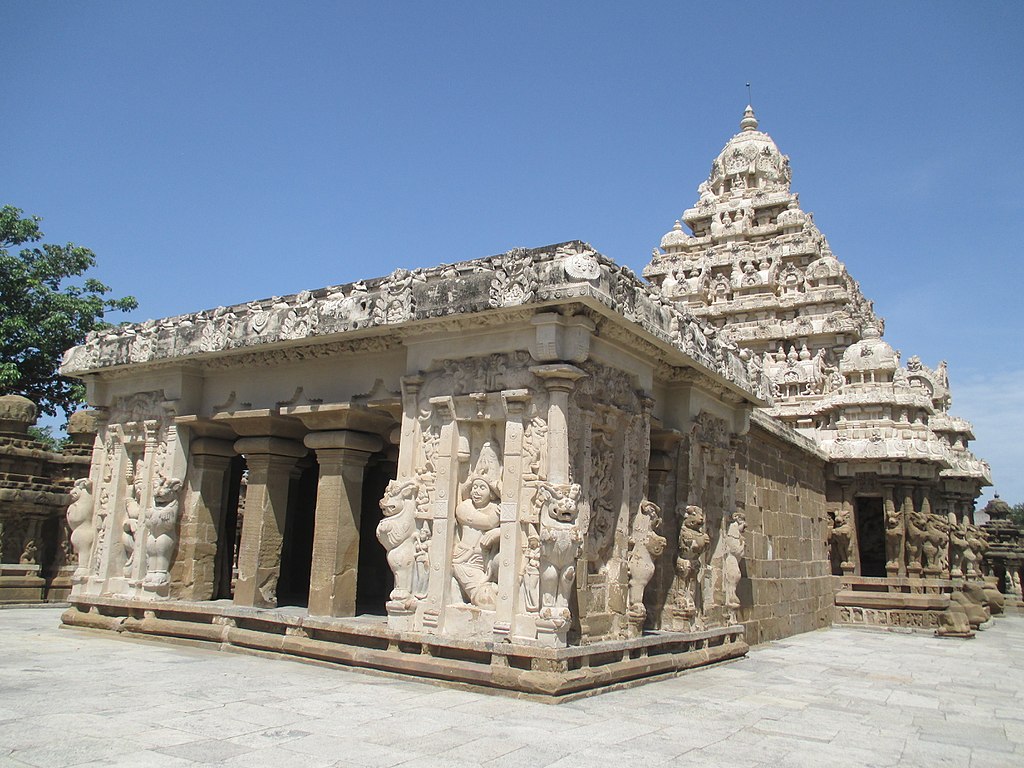 1024px-Kailasanathar_temple_Kanchipuram_(16)