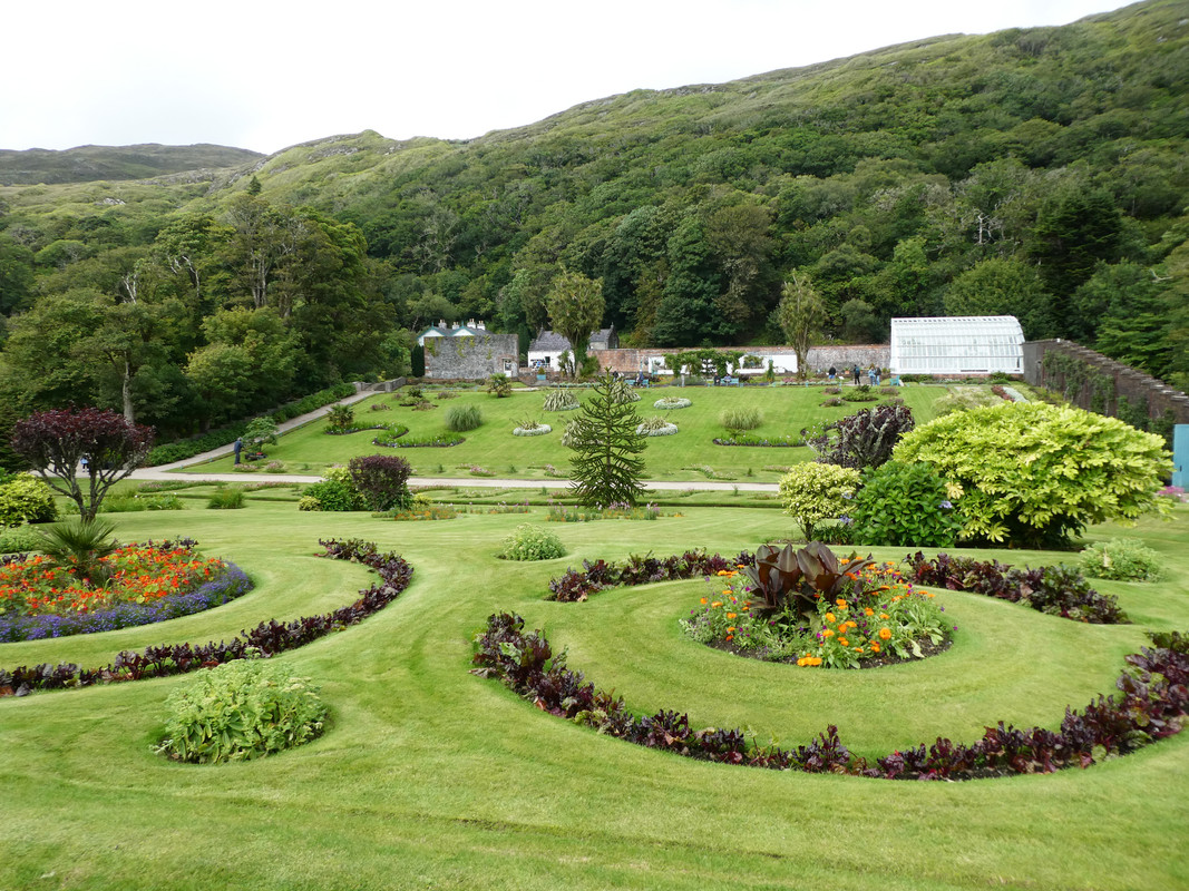 DÍA 9 – Kylemore Abbey – Upper Sky Road - 10 días por Irlanda en verano de 2024 (11)