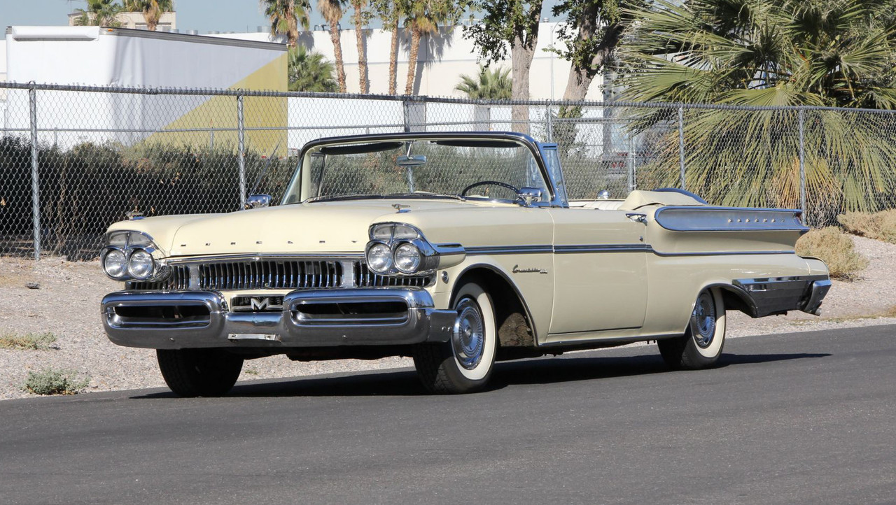 Mercury-Turnpike Cruiser (1957)