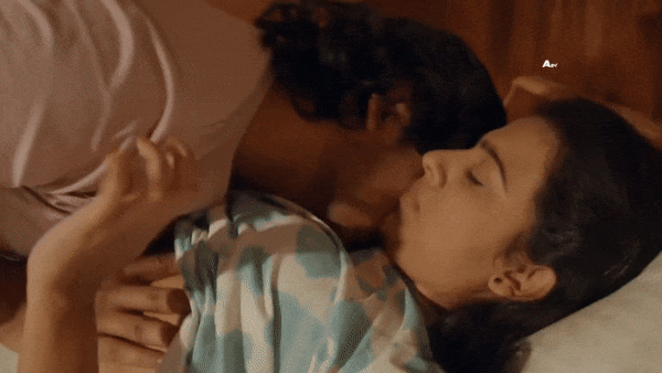 [Image: ezgif-85bbfd4c1d5ecf.gif]