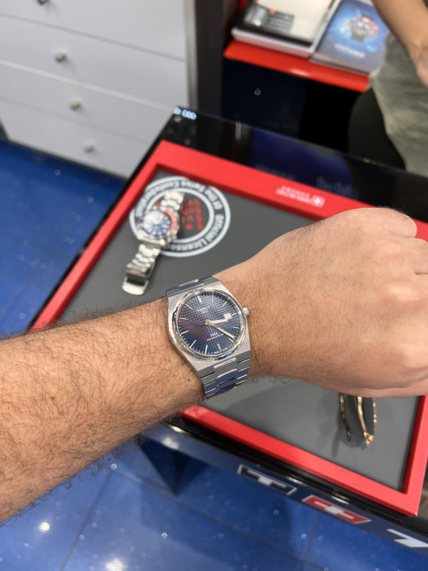 0E85C663-4411-412F-8FBF-D4C0C2567A3D