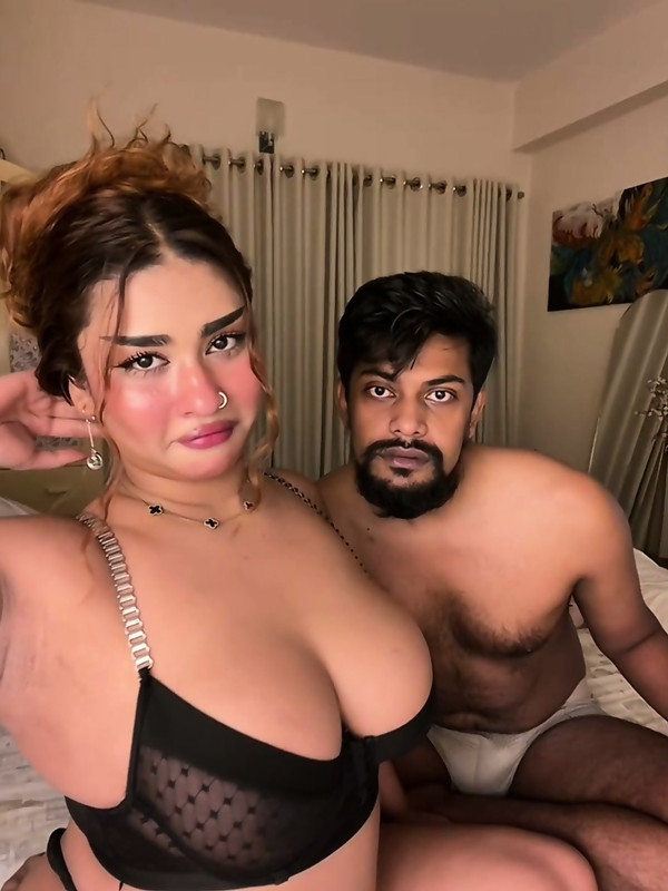 Desi Viral Couple Live Sex Show