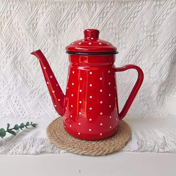 teapot-red-pola-dot.avif