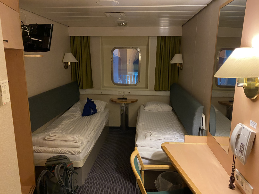 81C2ED14-9715-4E44-B6B8-3F20280817A2