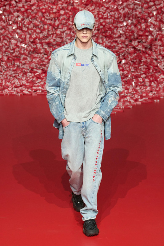 Diesel-Fall-2023-Fashion-Show