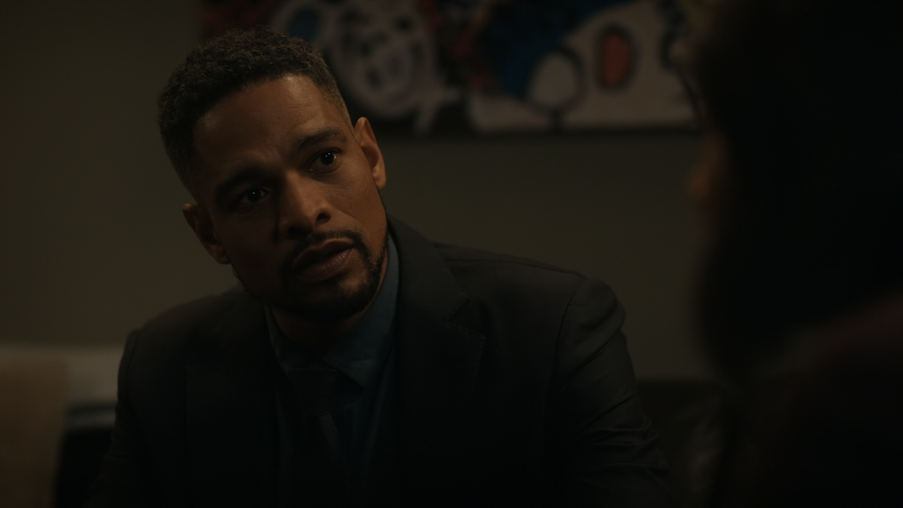 East.New.York.S01E20.A.Humbling.Blues.1080p.10bit.AMZN.WEB-DL.DDP5.1.HEVC-Vyndros.mkv_snapshot_17.32