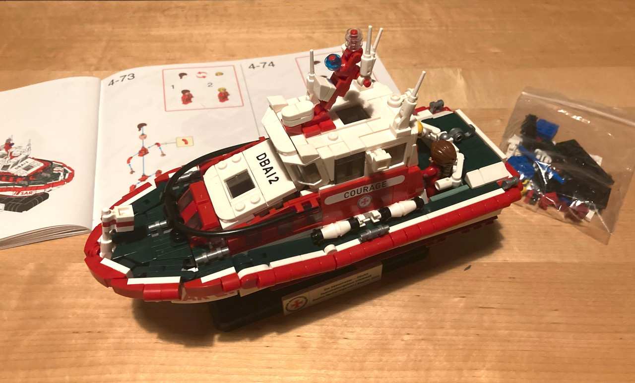 [Bild: Seenotrettungsboot-004-klein.jpg]