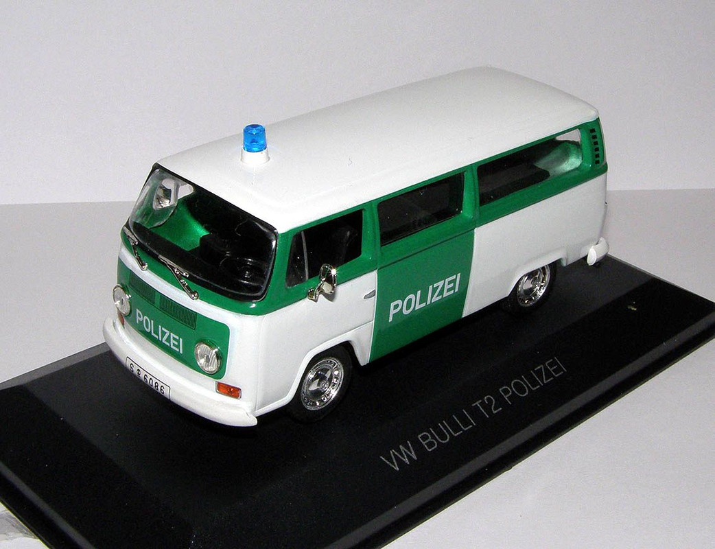 1972 Volkswagen Typ 2 Transporter T2a Polizei (White Box) 3