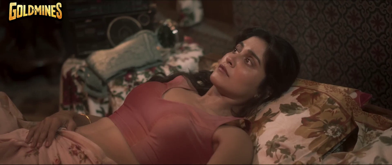 [Image: vlcsnap-2025-09-11-18h00m48s057.png]