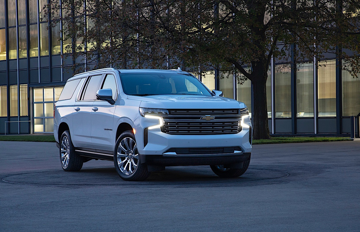 2021 Chevrolet Tahoe & Suburban (14)