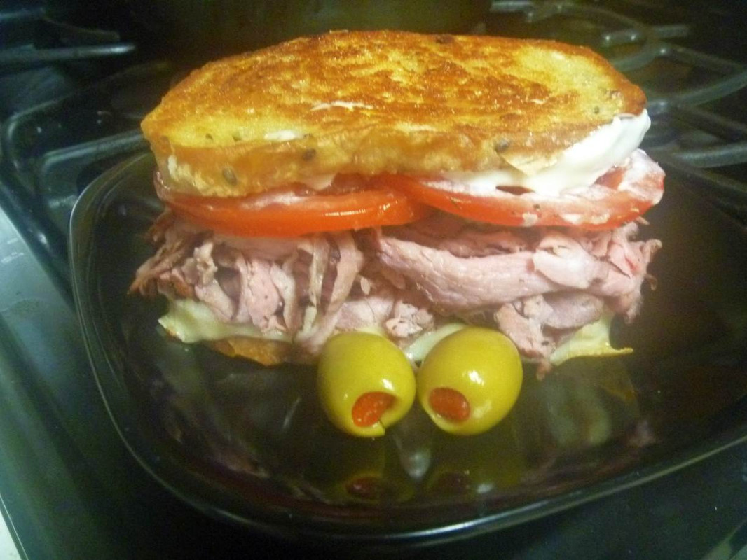 Memorial Day 2019 Tri-Tip Sandwich