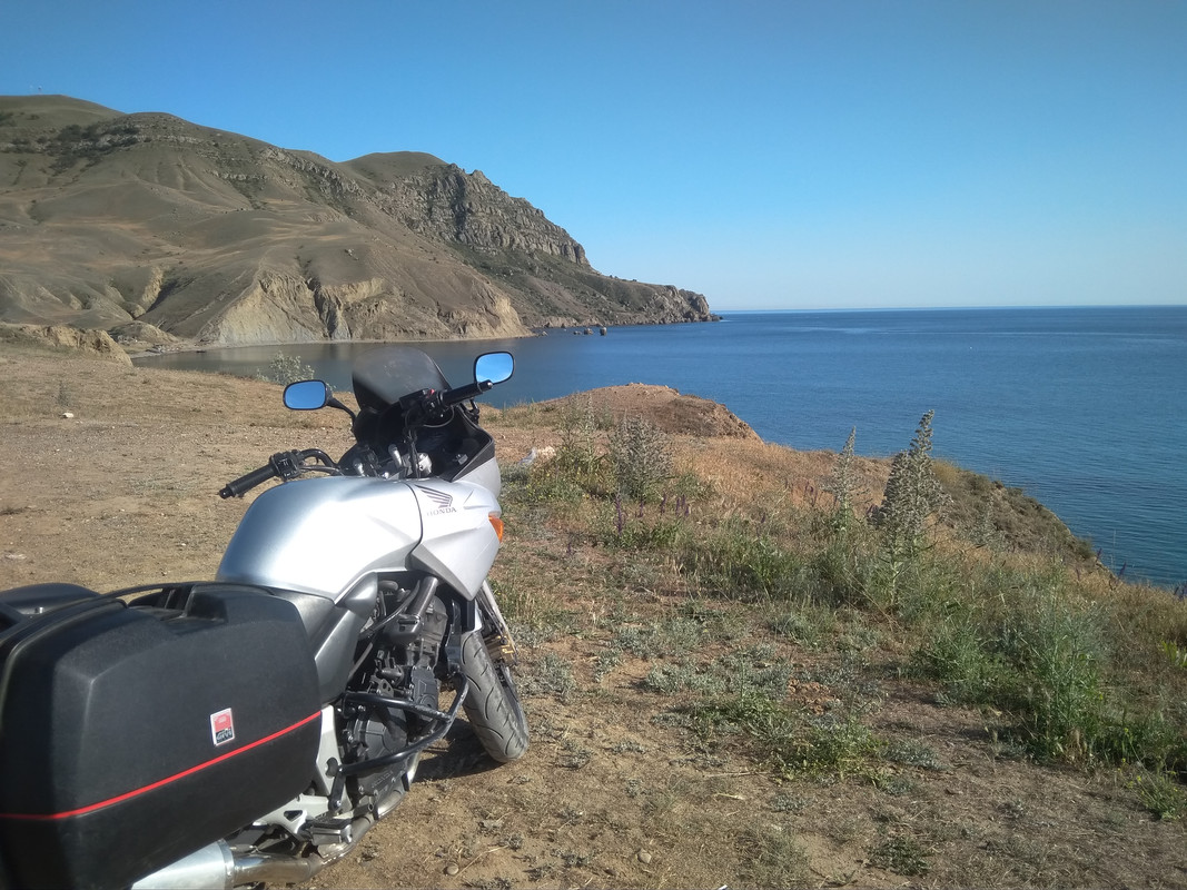Бортжурнал Honda CBF600SA «Падучий». Тестовый мини-дальняк для проверки возможностей себя и своего мотоцикла . Трасса «Таврида», горные серпантины Южного берега, Меганом, Коктебель, гора Клементьева.