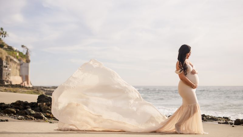 [Image: beach-maternity-photography-800x450.jpg]