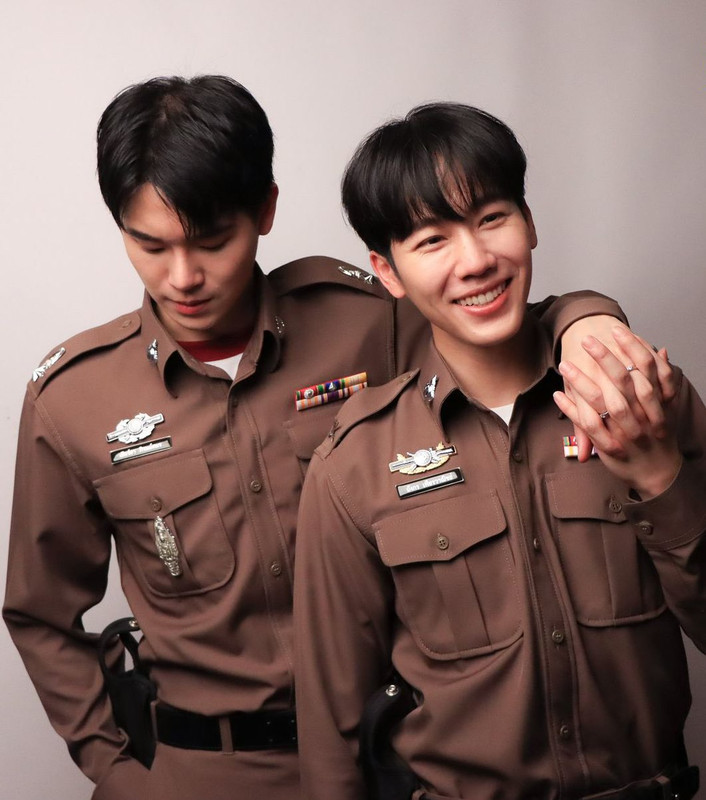 Police-In-Love-1