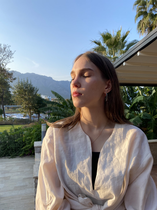 E43F8C67-0979-4BB8-BD9B-F663E920FCFA