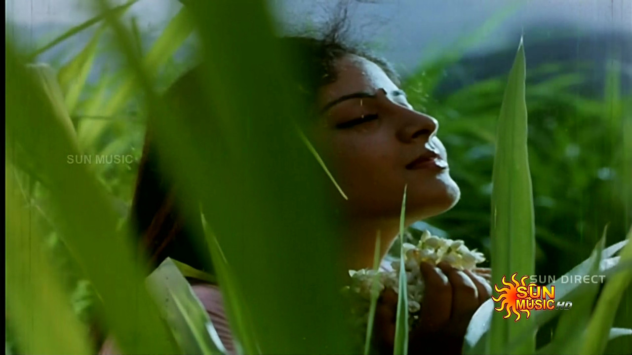 vlcsnap-2021-11-16-22h09m44s173