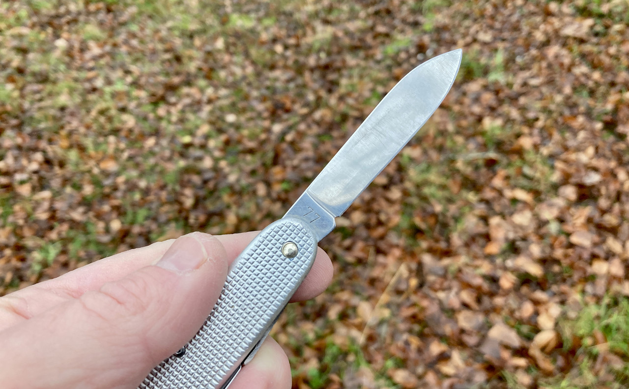 51DFE051-5888-4B9F-821D-E87D5FCD366C