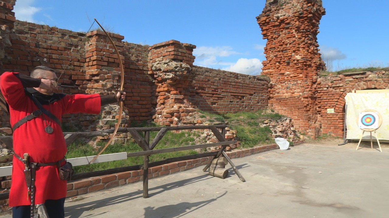 06.08 - Zamkowe atrakcje_002588