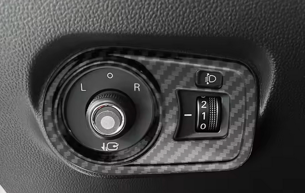 Captura de Pantalla 2025-04-24 a las 23.38.46 copia