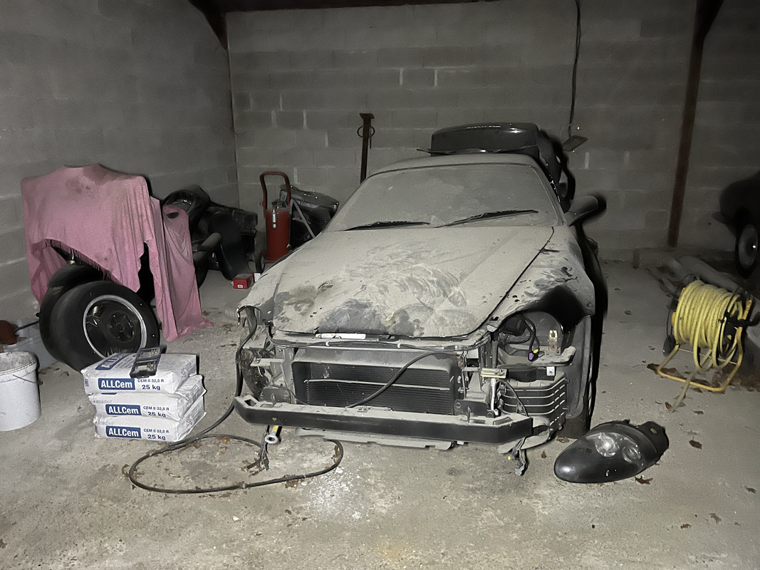 F30CAA11-1321-46AF-A64D-F16FA22FB5F8