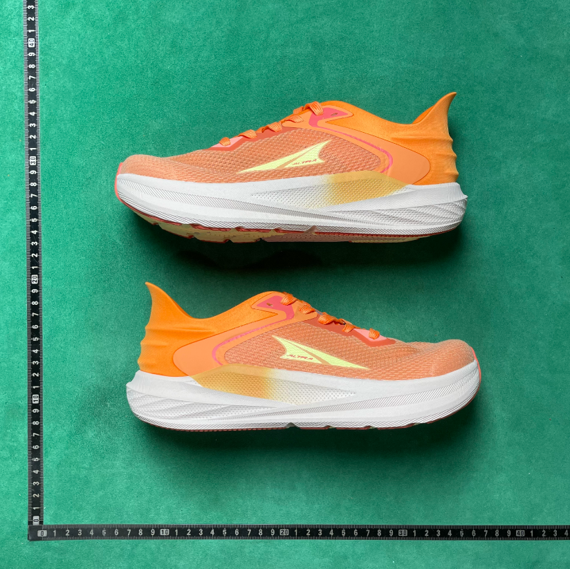 616、Altra Olympus 6