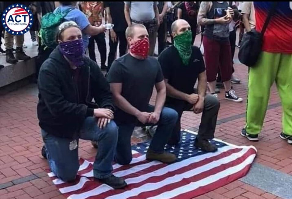 flag-antifa-wo-caption