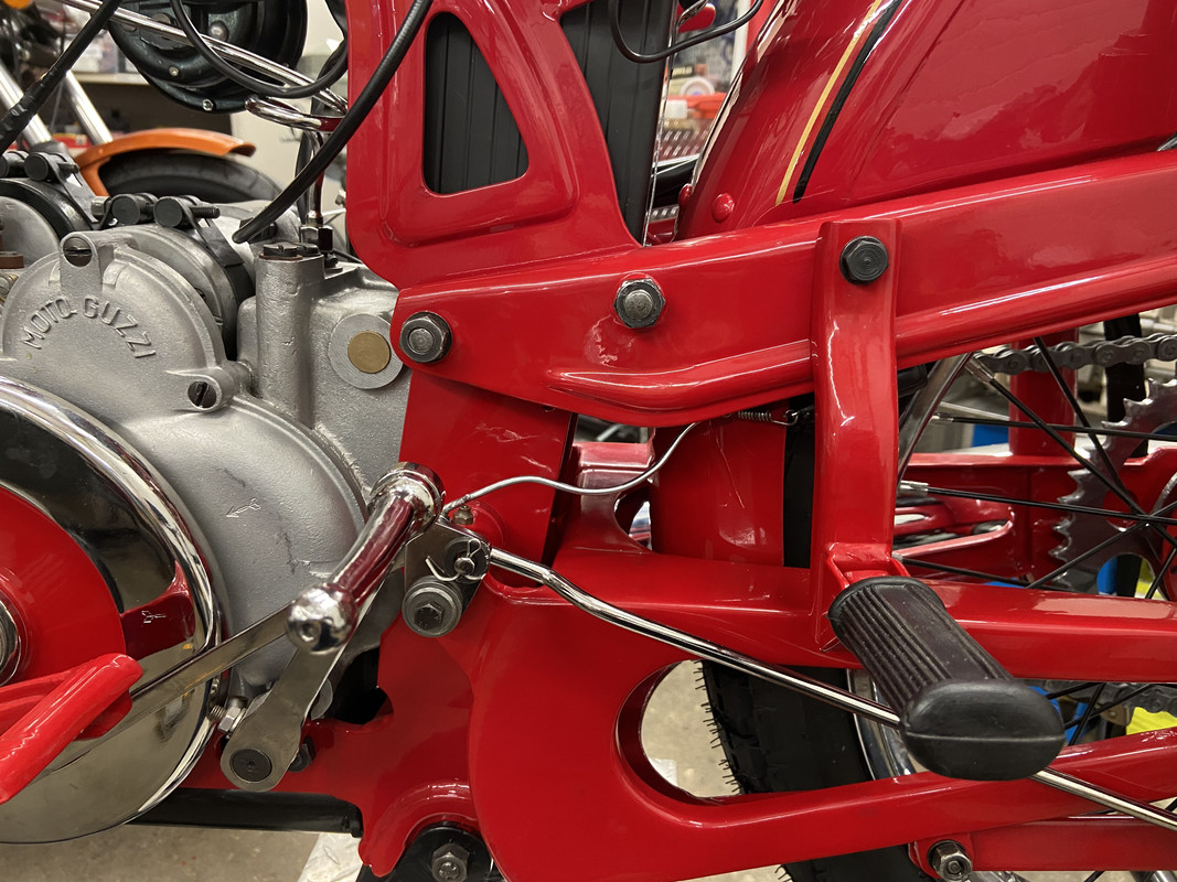 40804CDD-6BA5-412C-A770-08039A788F96