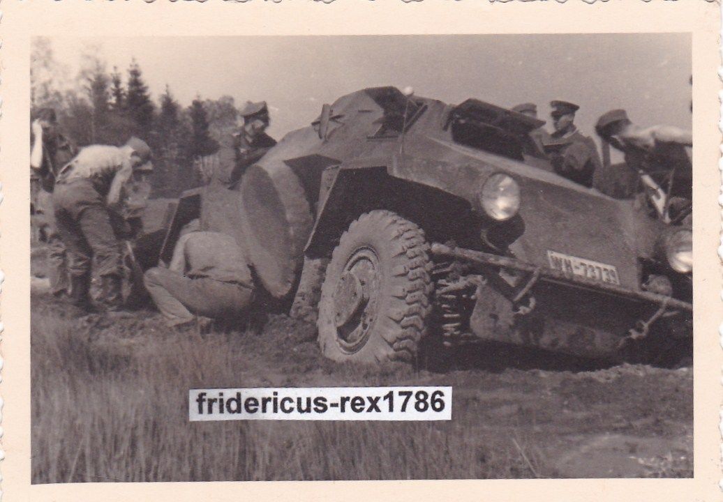 Panzerspähwagen Sd.Kfz. 221 Panzer Tank im Tarna