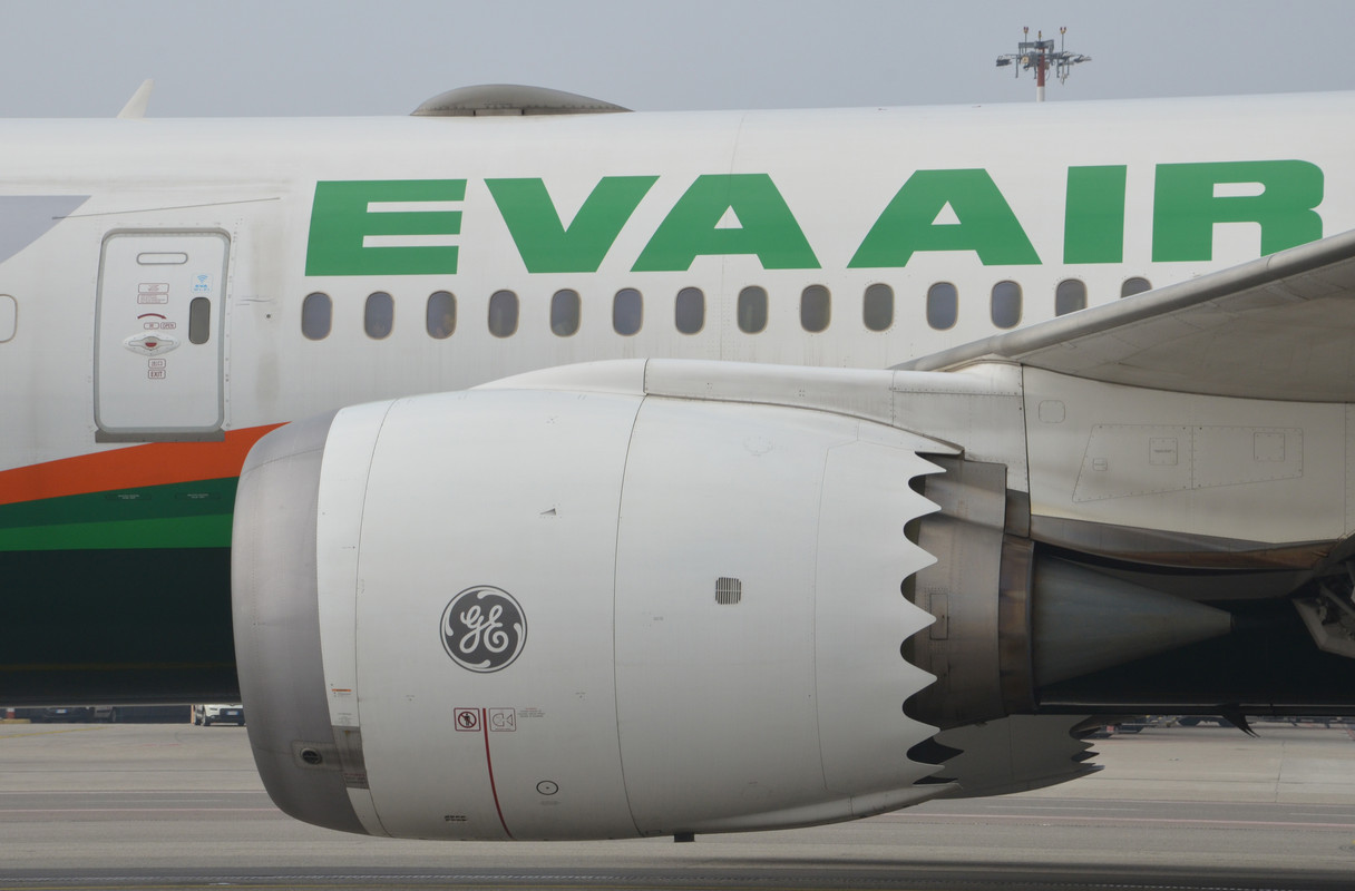 EVA AIR MXP (7)