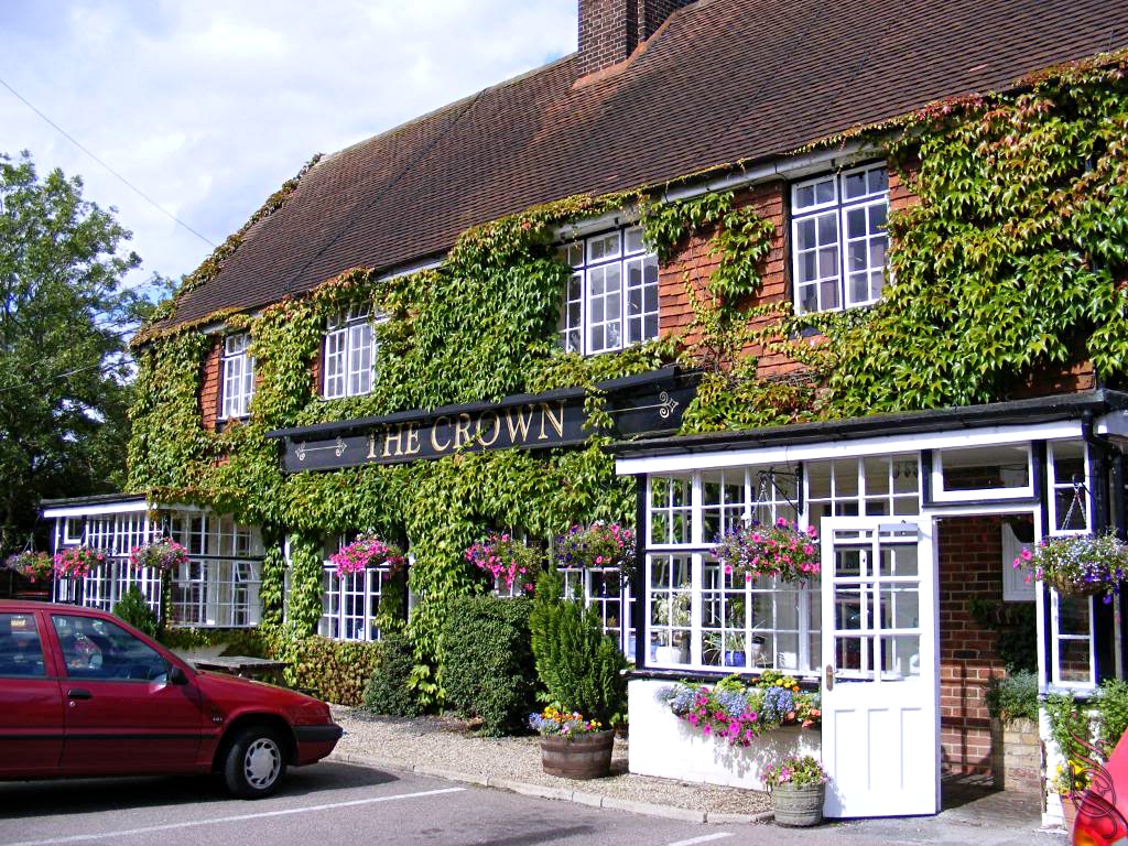 Pub-the-crown-HD-jpg-original.jpg