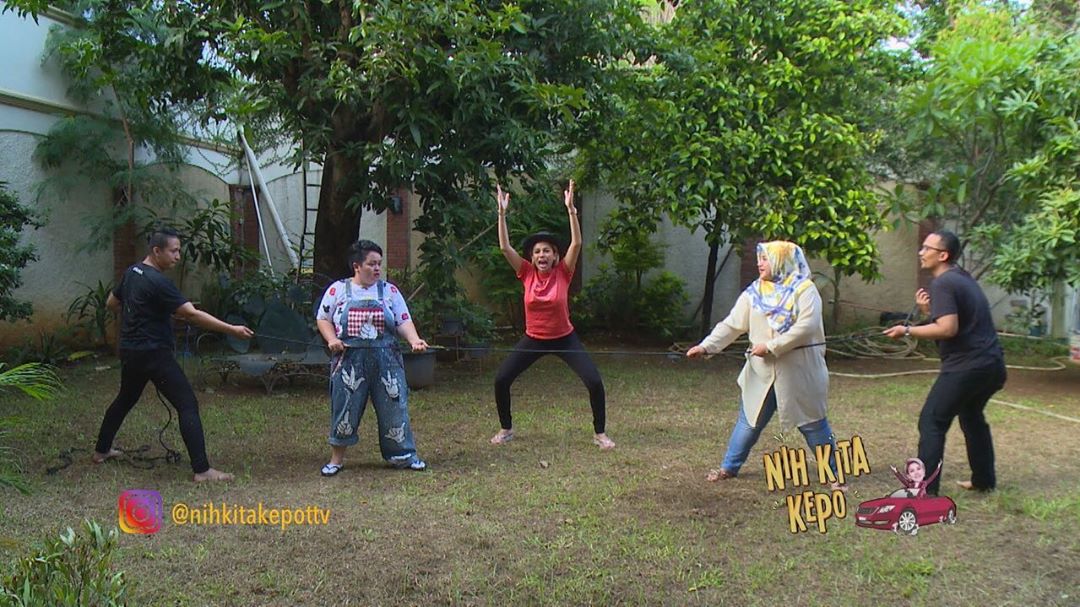 Nikita Mirzani saat shooting Nih Kita Kepo Trans TV