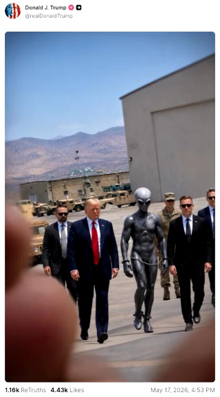 [Image: Alienss.jpg]