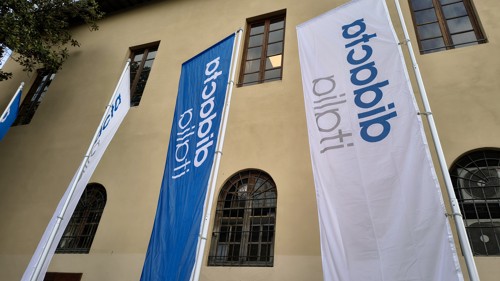 20260314-didacta2026-bandiere-ingresso