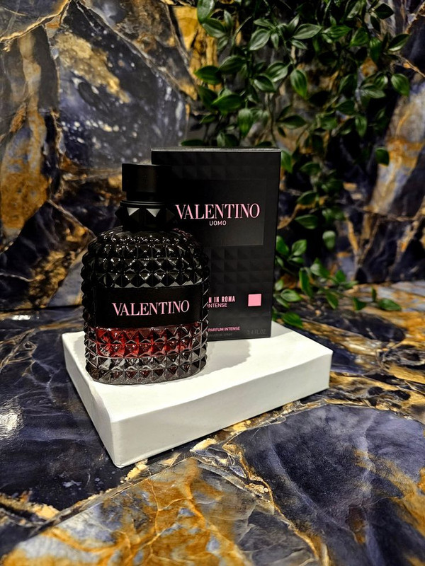 VALENTINO UOMO BORN IN ROMA INTENSE EAU DE PARFUM SPRAY 3.4