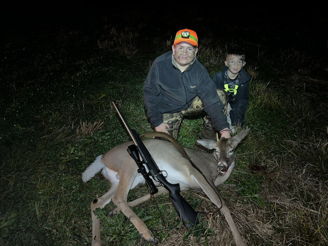 8EB024D9-14A9-4AAE-A054-038DE355B62E