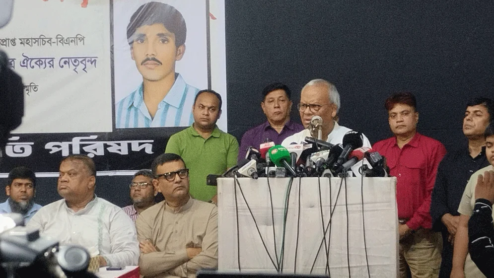 মণ্ডপগুলো পাহারা দেওয়ার তাগিদ দিচ্ছি: রিজভী