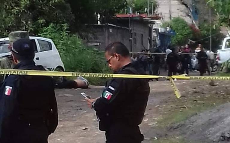 Queman un cadáver en calles de Cuernavaca