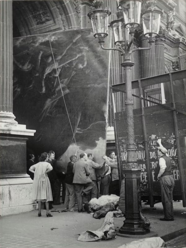 Traslado de la Balsa de la Medusa del Louvre